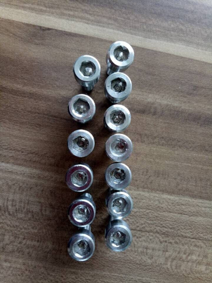 Grade 8.8 Heavy Hex Bolt