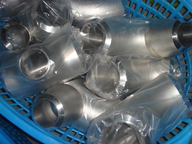 Factory Made ASTM A815 WPS32750 Duplex Steel S32750 Butt-welding Elbow Tee Cap Reducer Stub End
